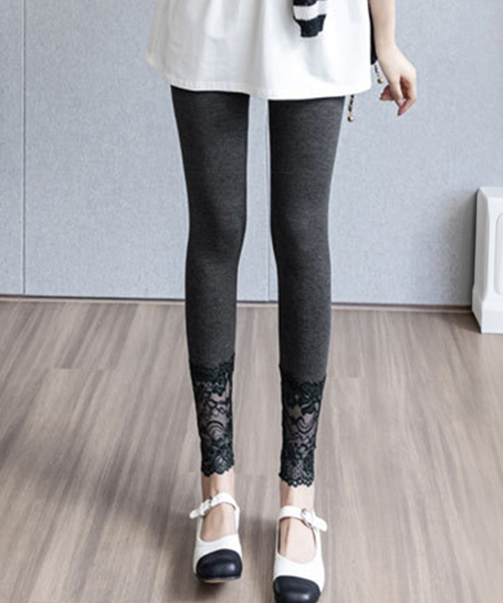 リライブ着圧レース切り替えスパッツ美脚美尻