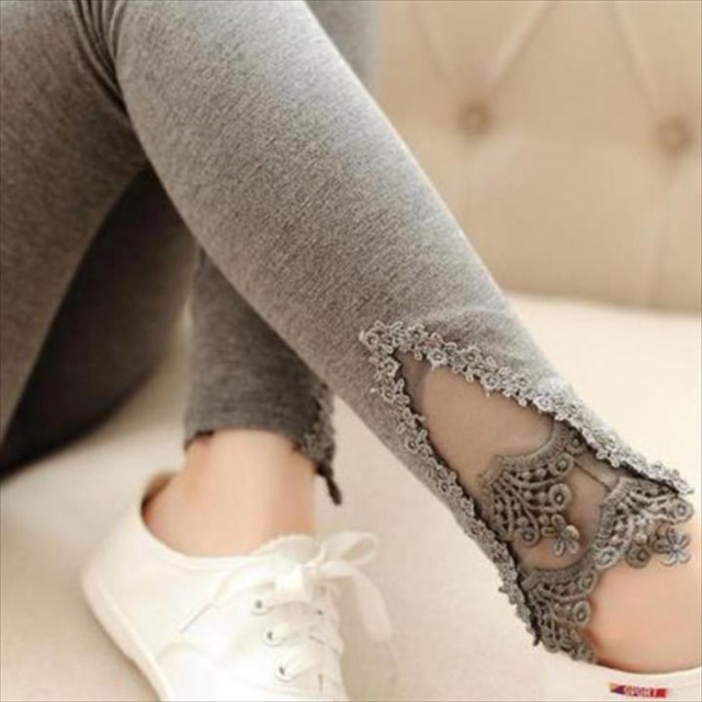 ヨガ対応レース装飾スパッツ