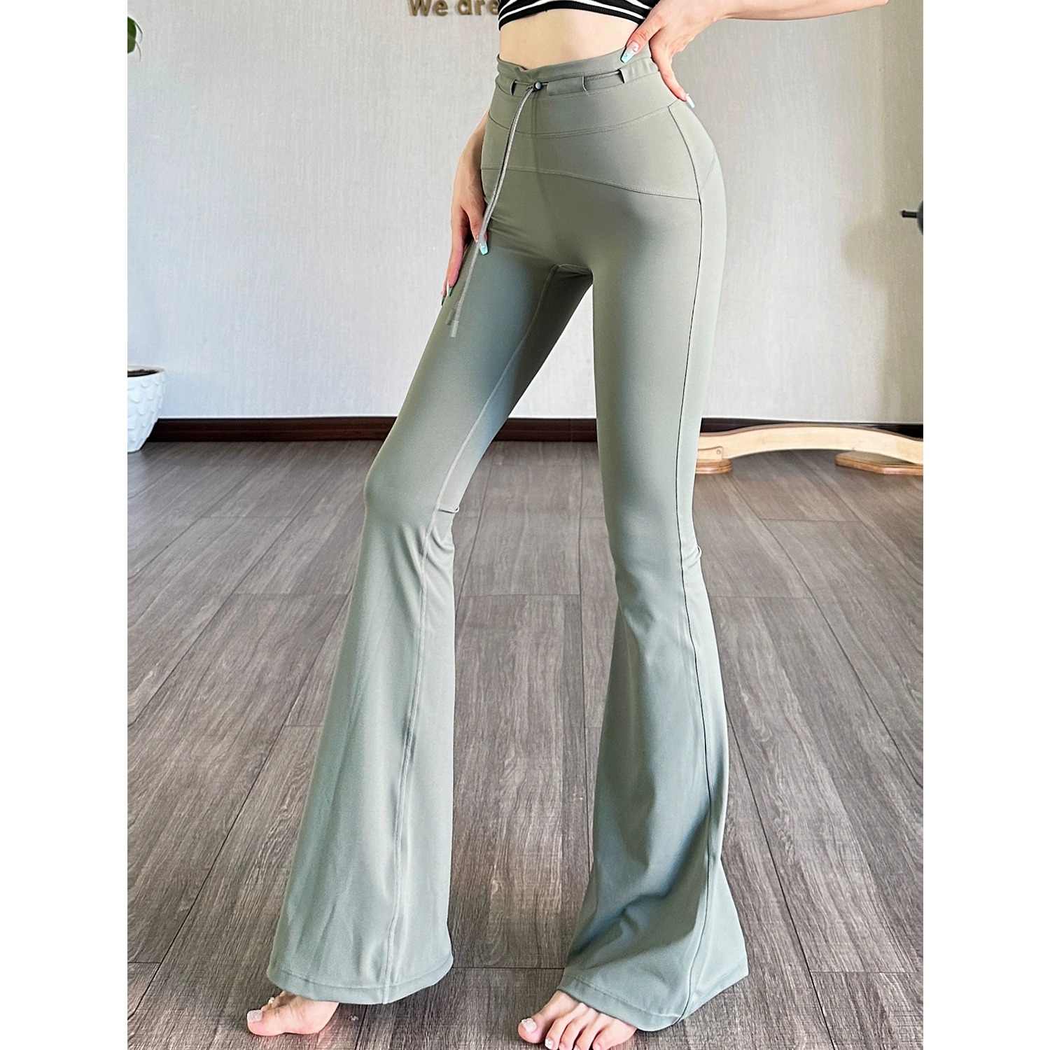 スパッツ ヨガ 美姿勢フレアパンツ ストレッチ美脚