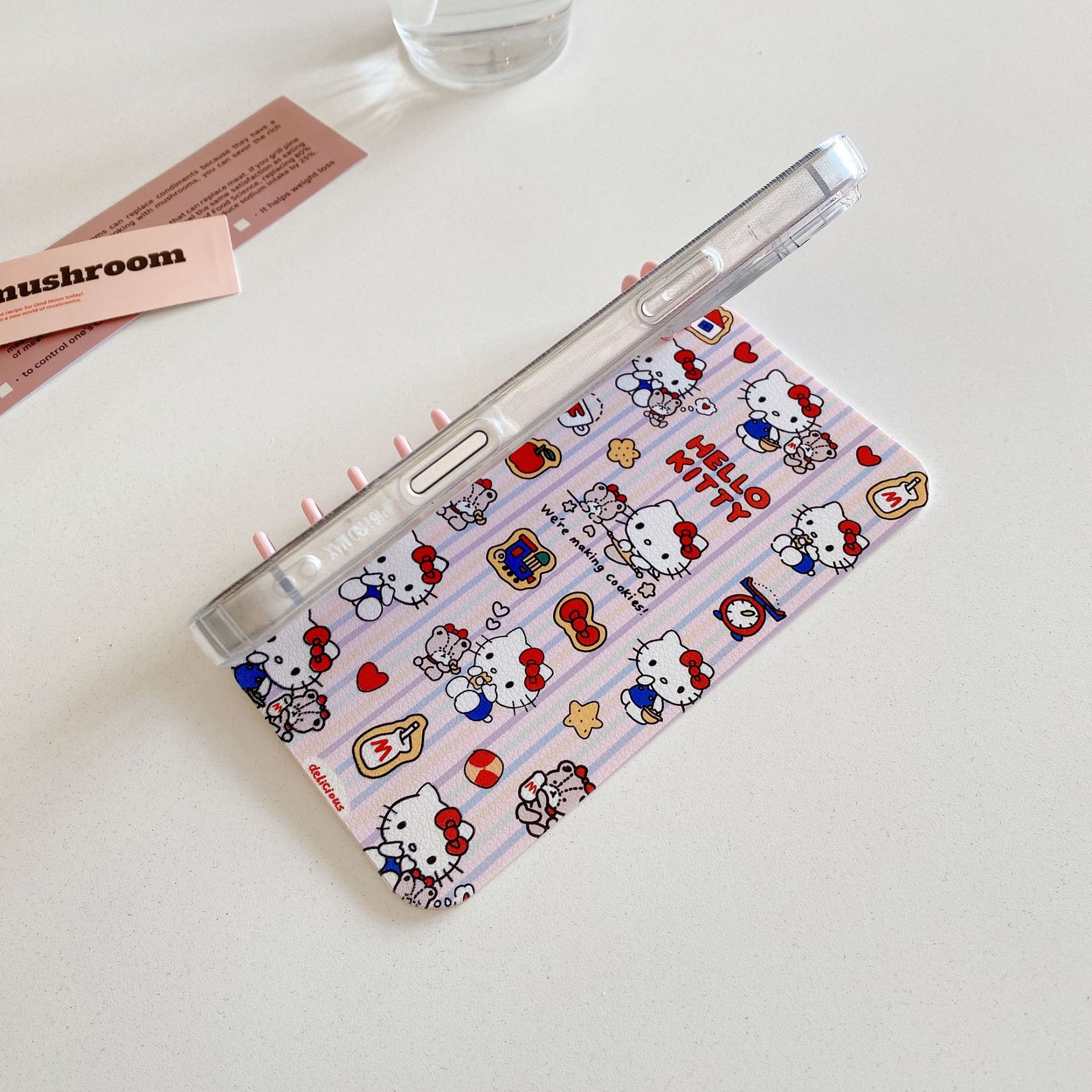 手帳型スマホケース 人気キャラクター手帳型ケース