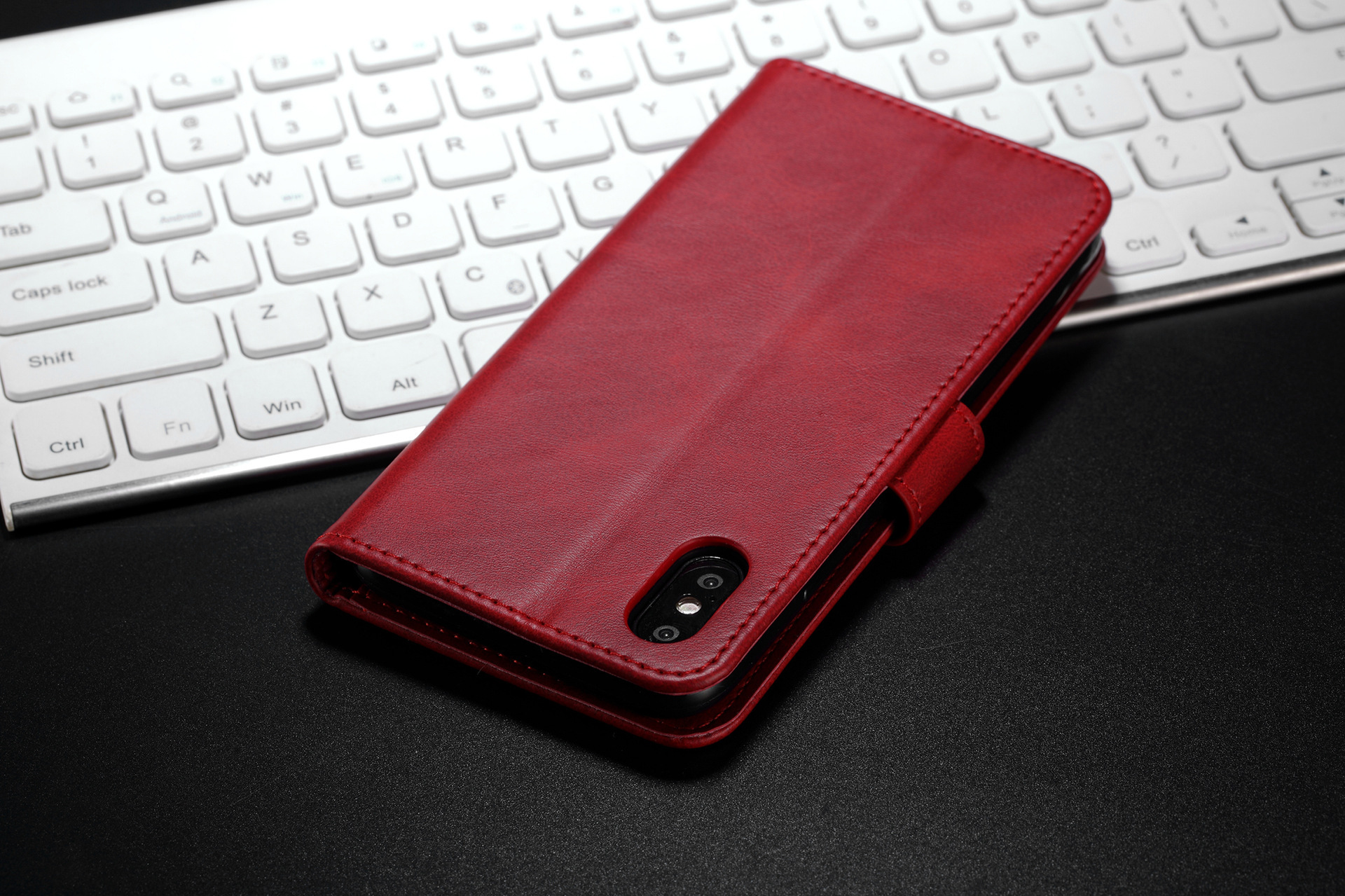 手帳型スマホケース 高級感あふれる本革調手帳型ケース