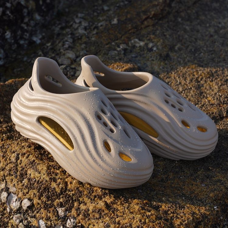 波紋フロー 未来型スポーツサンダル