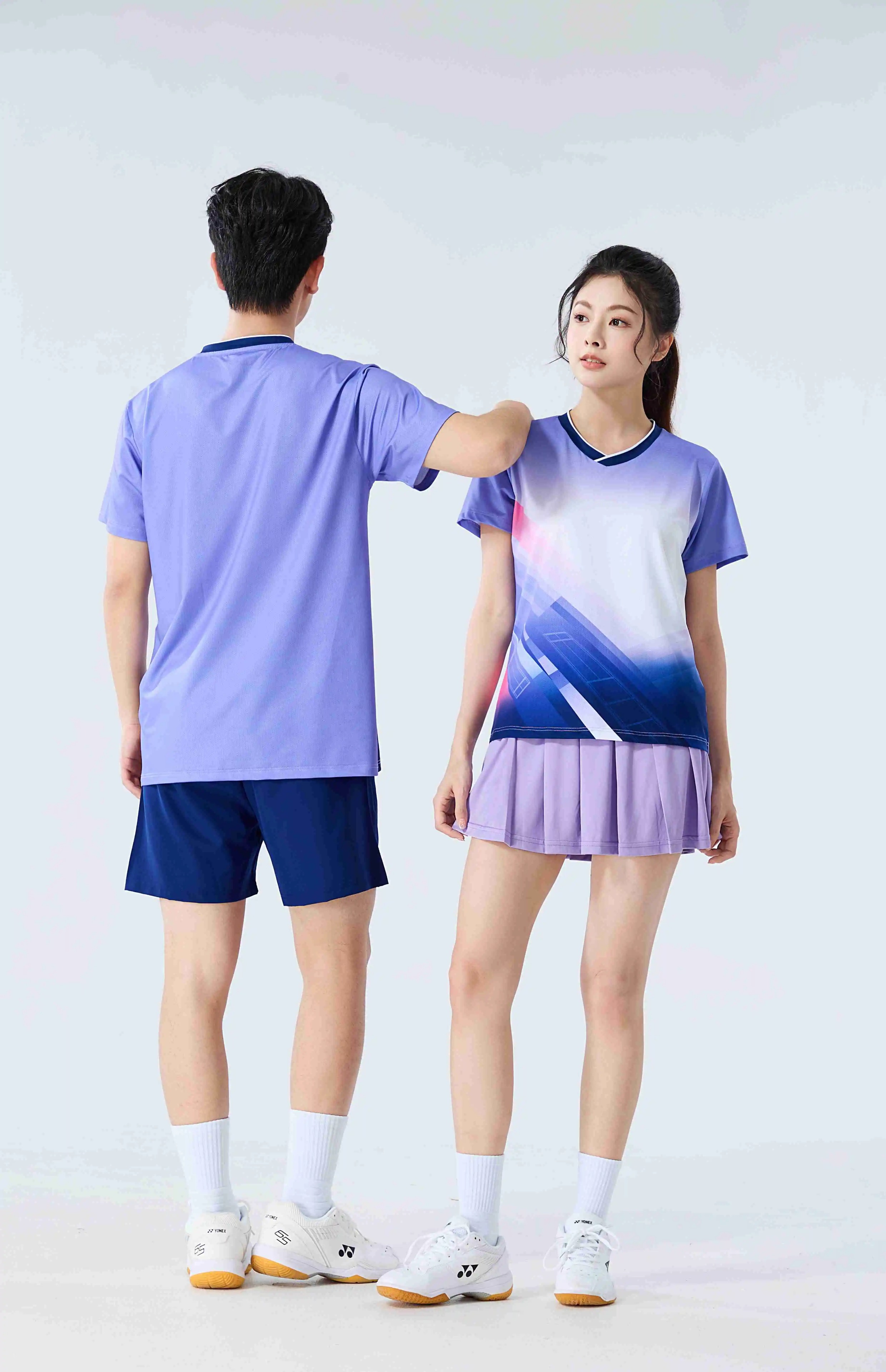 スポーツTシャツ 光速スマッシュ バドミントンウェア