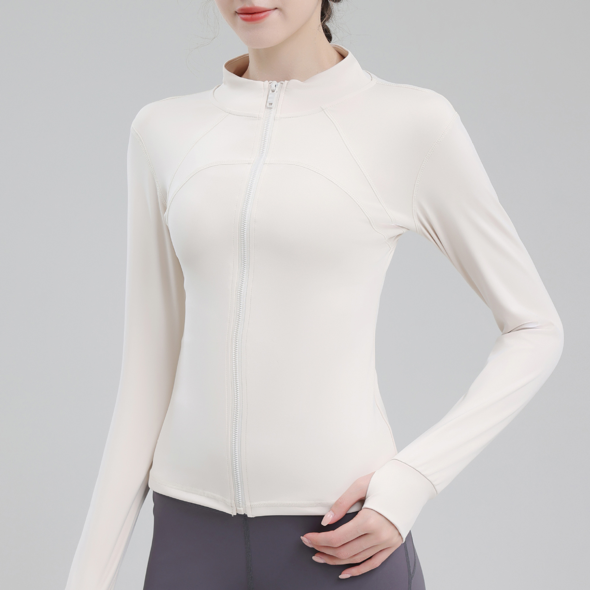 スポーツTシャツ 立体縫製ジップアップ長袖ランニングジャケット