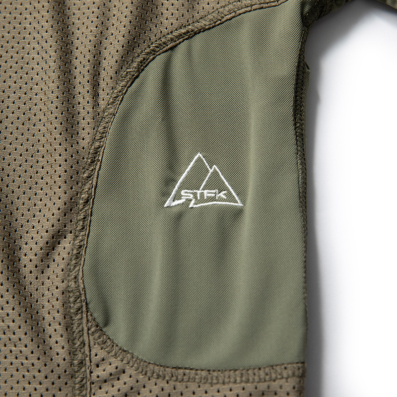 スポーツTシャツ 多機能ポケット付き半袖スポーツシャツ男女兼用グリーン