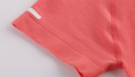 スポーツTシャツ 夏用速乾半袖スポーツシャツ ヨガウェア トップス