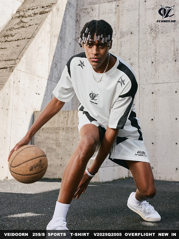 スポーツTシャツ 闘魂バスケットプレイヤー