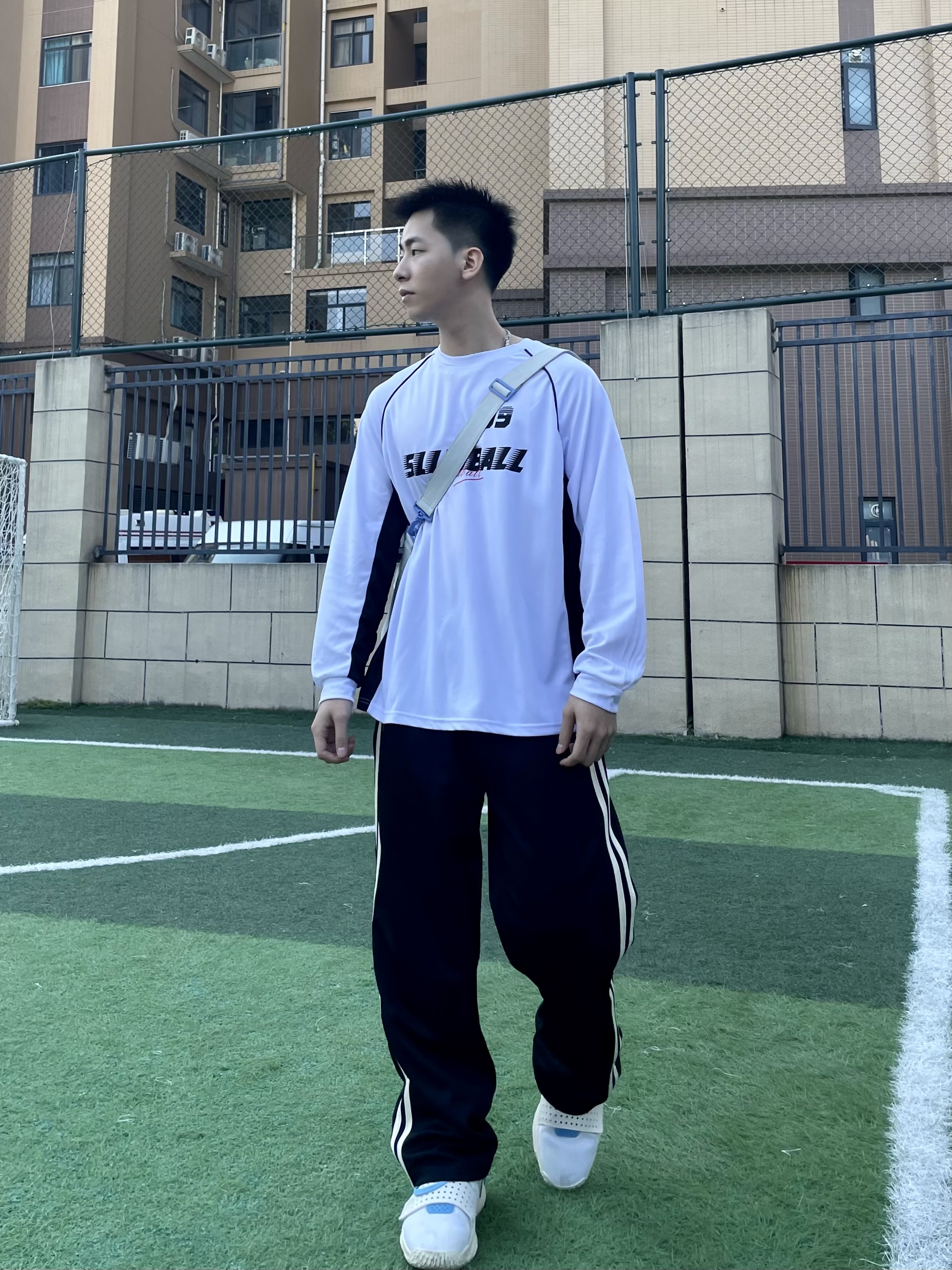 スポーツTシャツ ストリートサッカーロングシャツ