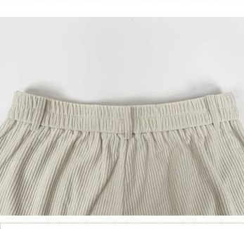 あったかコーデュロイストレートパンツ