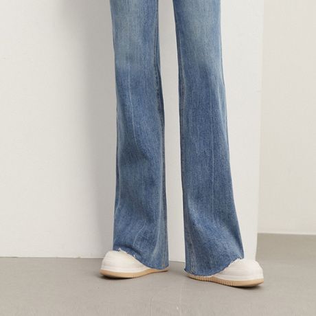 ストレートパンツ ハイウエストストレートデニム