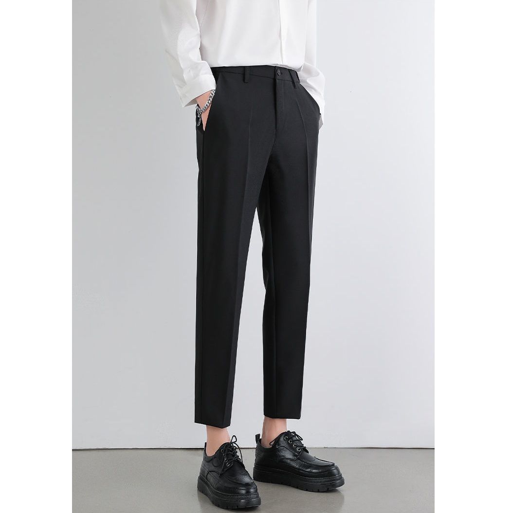 ストレートパンツ 薄手素材ストレートスラックス