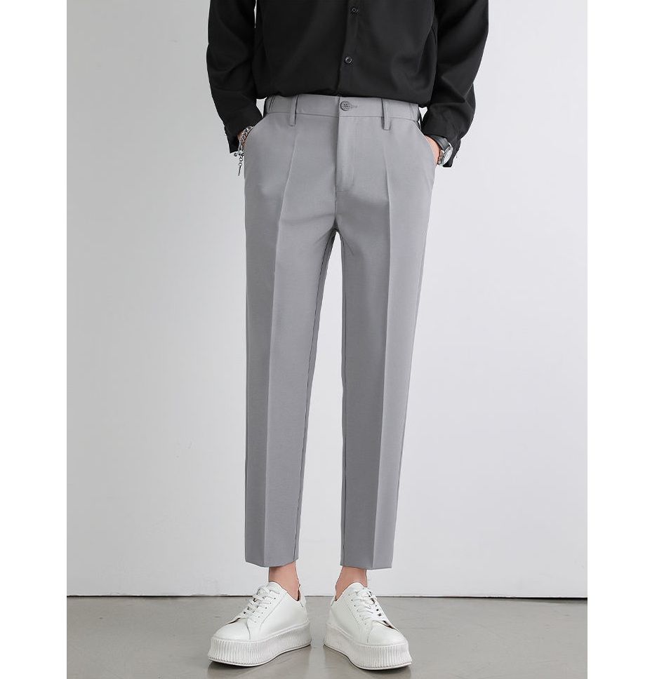 ストレートパンツ 薄手素材ストレートスラックス