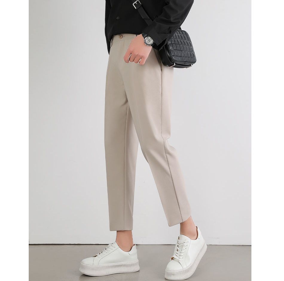 ストレートパンツ 薄手素材ストレートスラックス