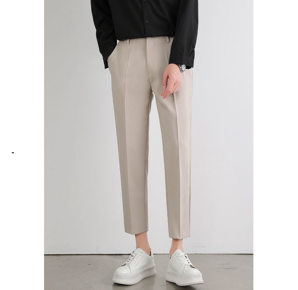 ストレートパンツ 薄手素材ストレートスラックス