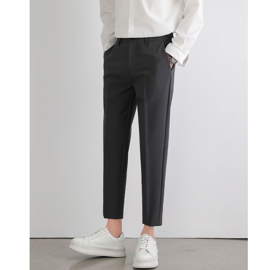 ストレートパンツ 薄手素材ストレートスラックス