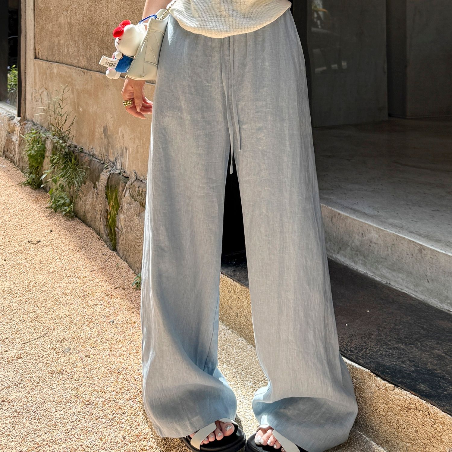 ストレートパンツ 風薫る麻混リラックススラックス