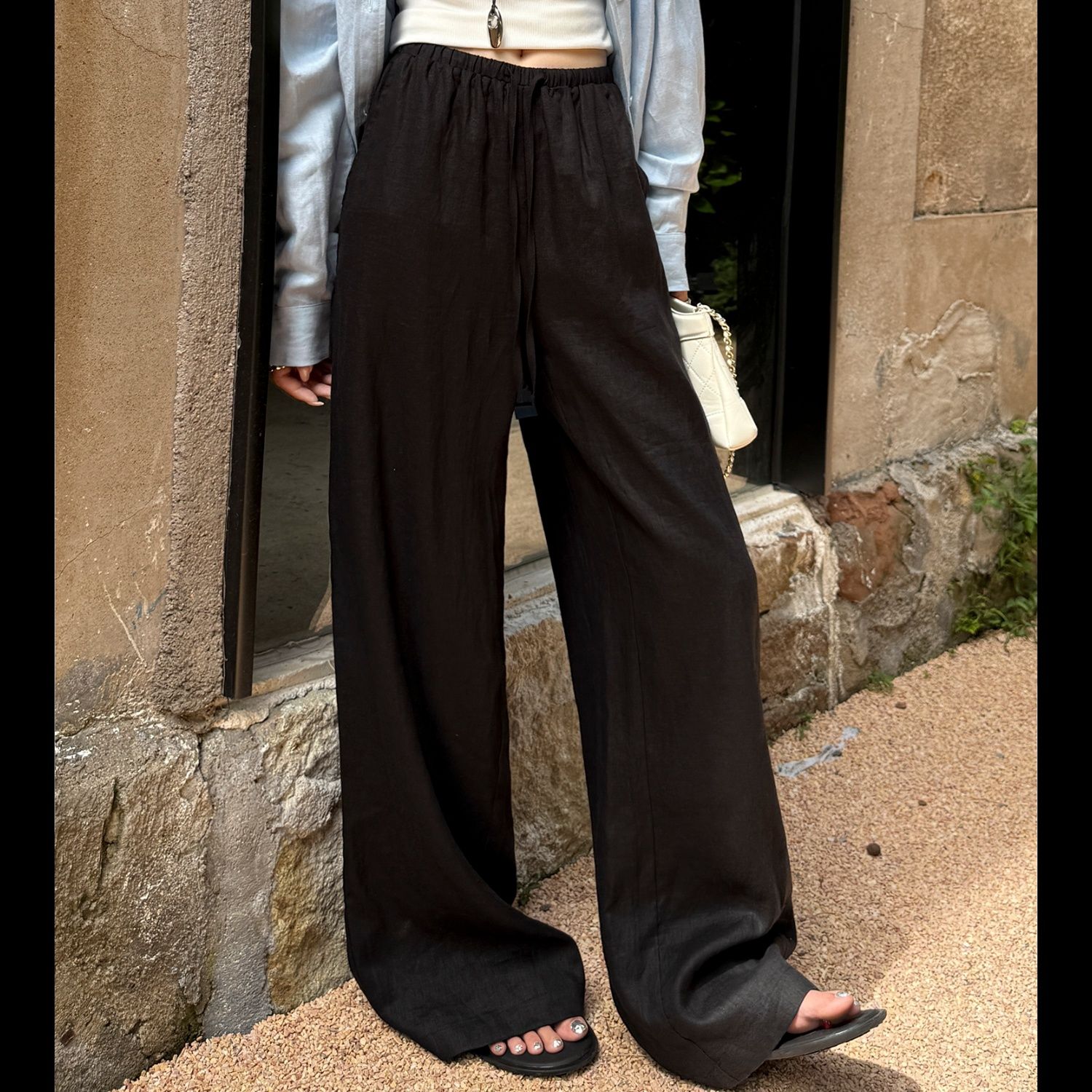 ストレートパンツ 風薫る麻混リラックススラックス