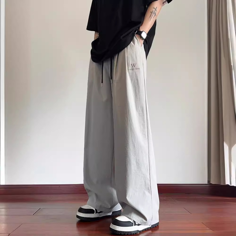 ストレートパンツ ゆったりストレートカーゴパンツ