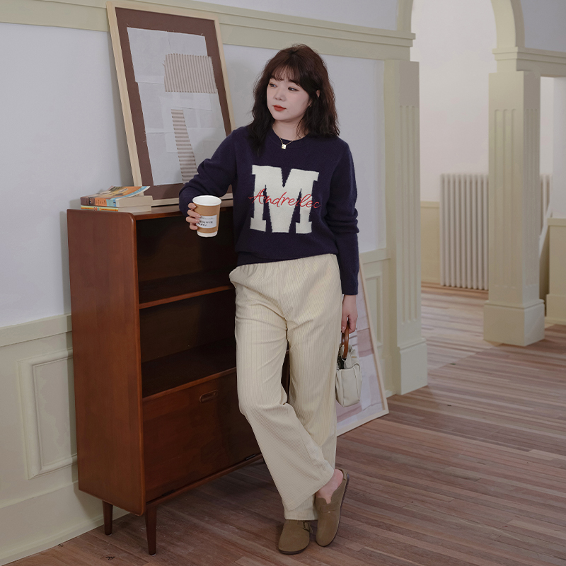 あったかコーデュロイストレートパンツ