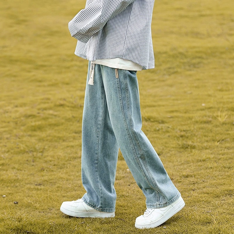ストレートパンツ ゆったりシルエットデニム