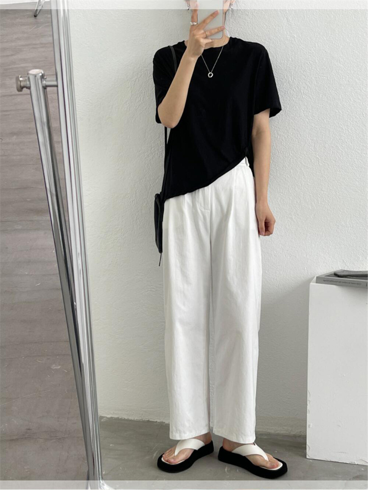 肌にやさしいコットン混ストレートパンツ