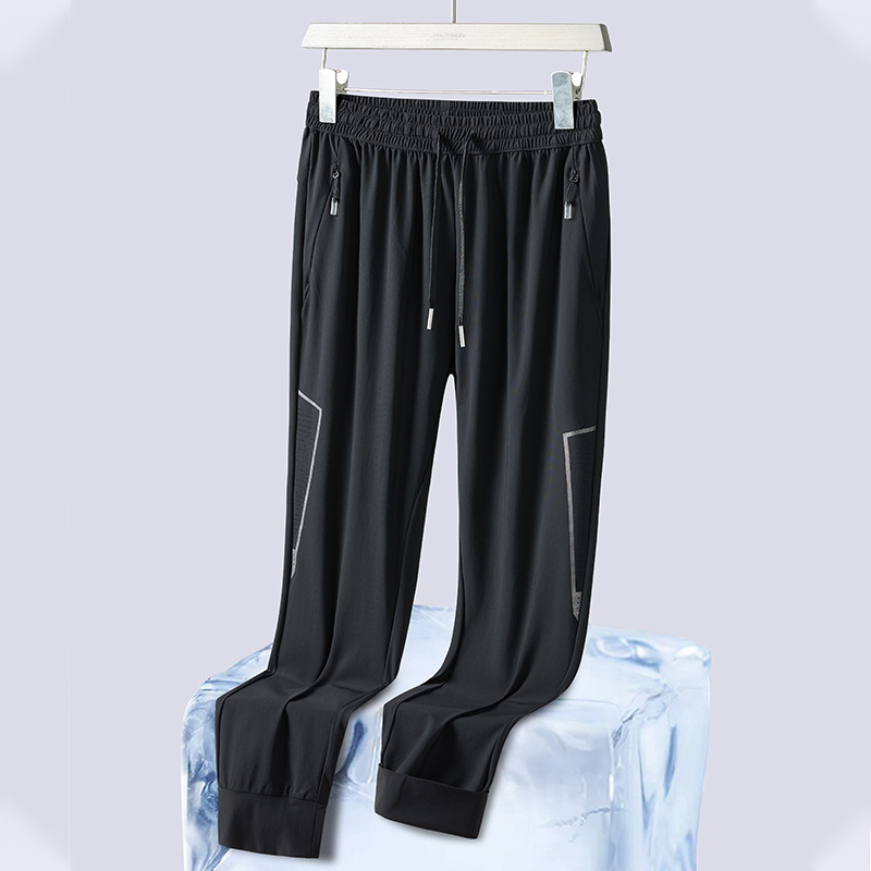 ストレートパンツ ストレートシルエット速乾ストレッチパンツ