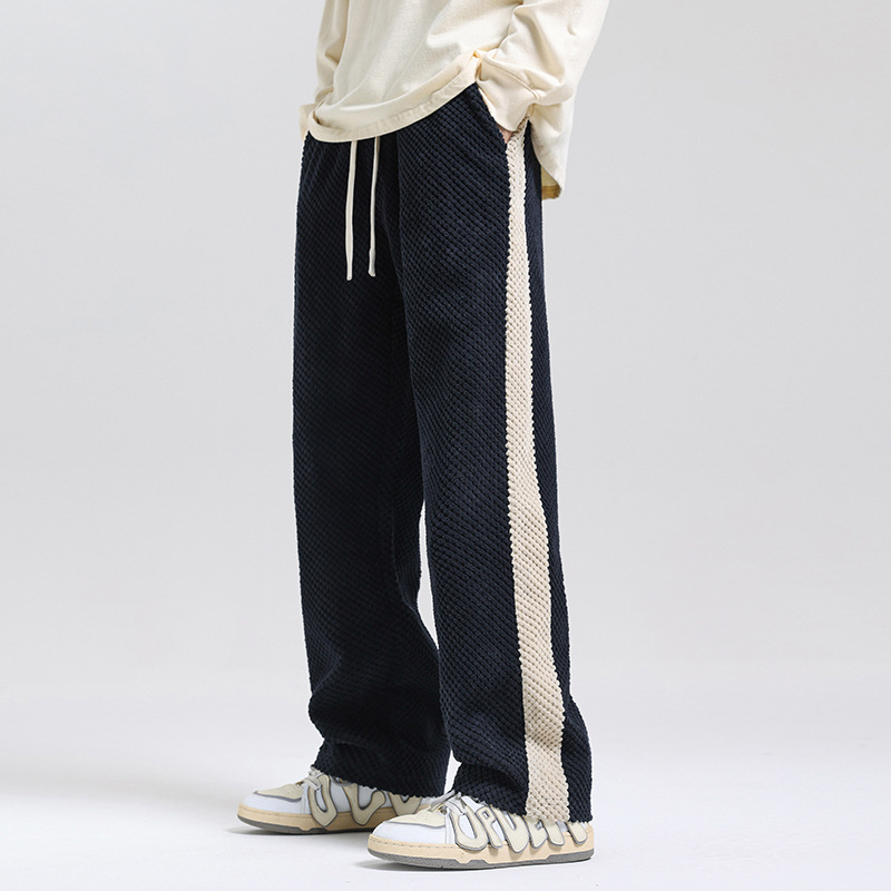 ストレートパンツ サイドライン入り凹凸ジャージーパンツ