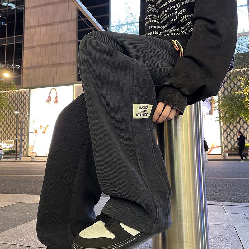 ストレートパンツ ゆったりストレートコーデュロイパンツ