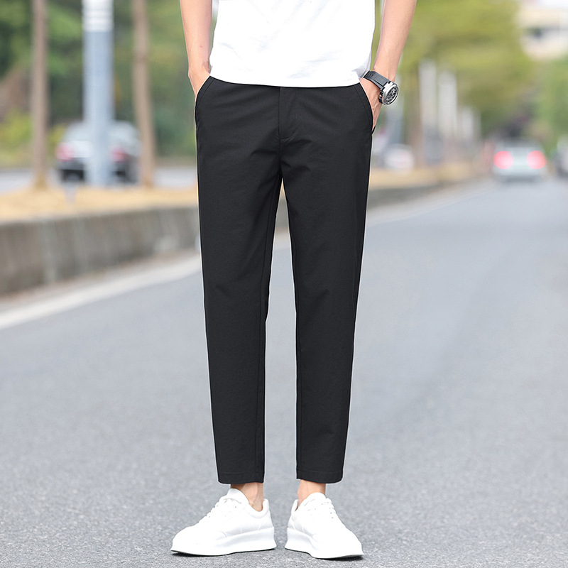 ストレッチ九分丈ストレートパンツ
