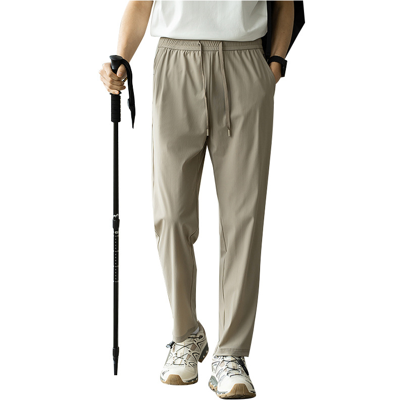 接触冷感ストレッチストレートパンツ
