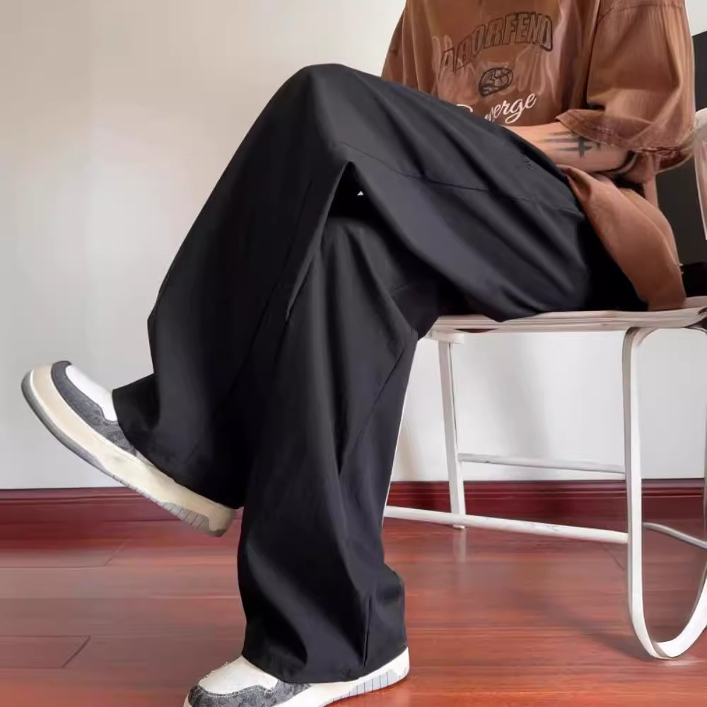 ストレートパンツ ゆったりストレートカーゴパンツ