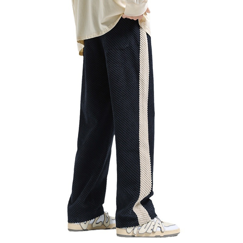 ストレートパンツ サイドライン入り凹凸ジャージーパンツ