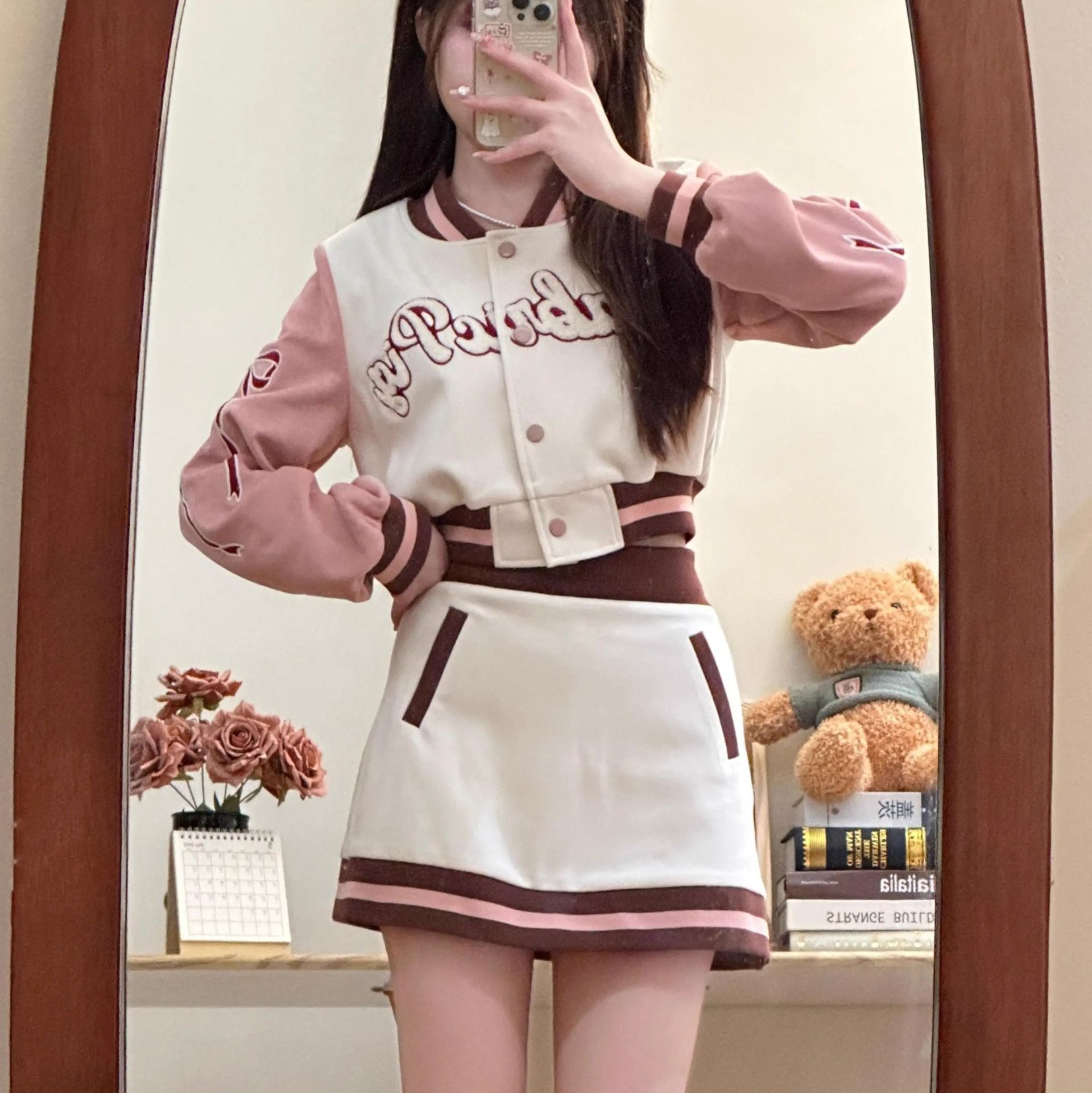 ピンク