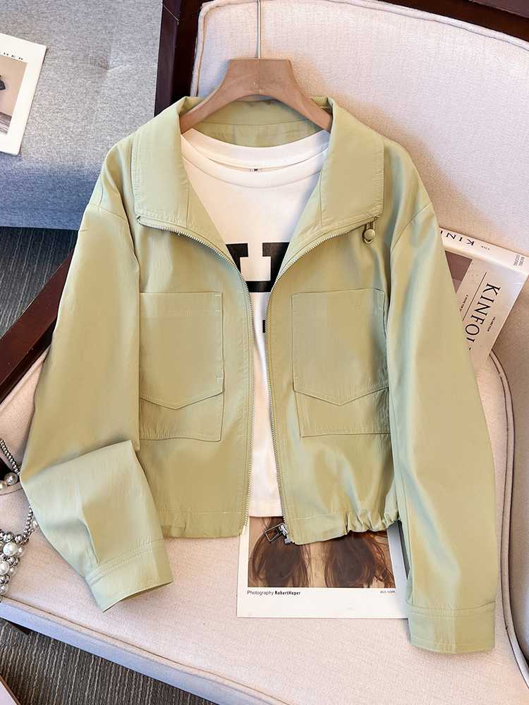 黄色のアクセントで叶える華やかコーデ10選！明るい印象で周りと差がつくスタジャン