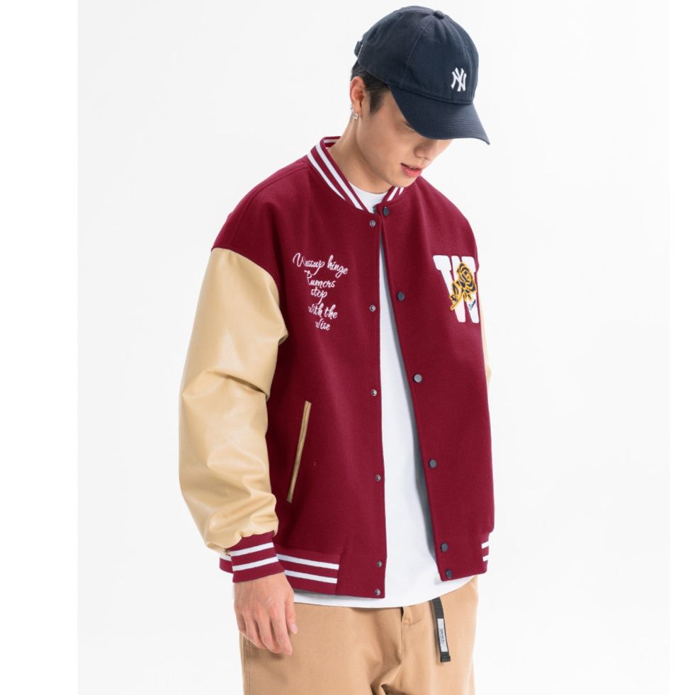 スタジャン赤 虎刺繍入り配色袖切替スタジアムジャンパー