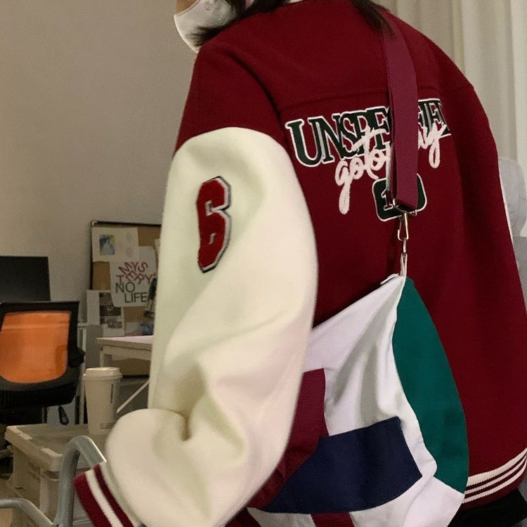 スタジャン赤 カレッジ風刺繍入りバイカラー袖