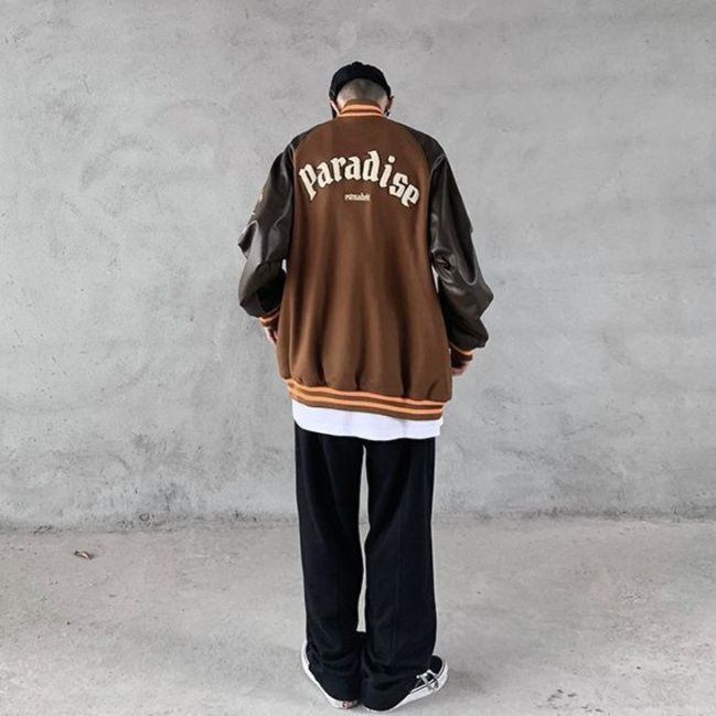 スタジャン 袖切替ワッペン付き茶色ベーススタジアムジャンパー