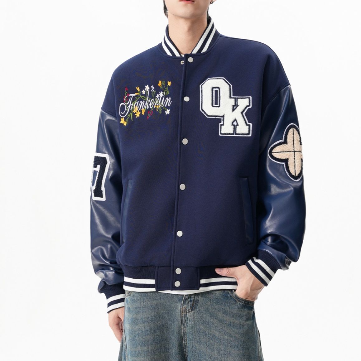 スタジャン 文字刺繍入り袖切替青ベーススタジアムジャンパー