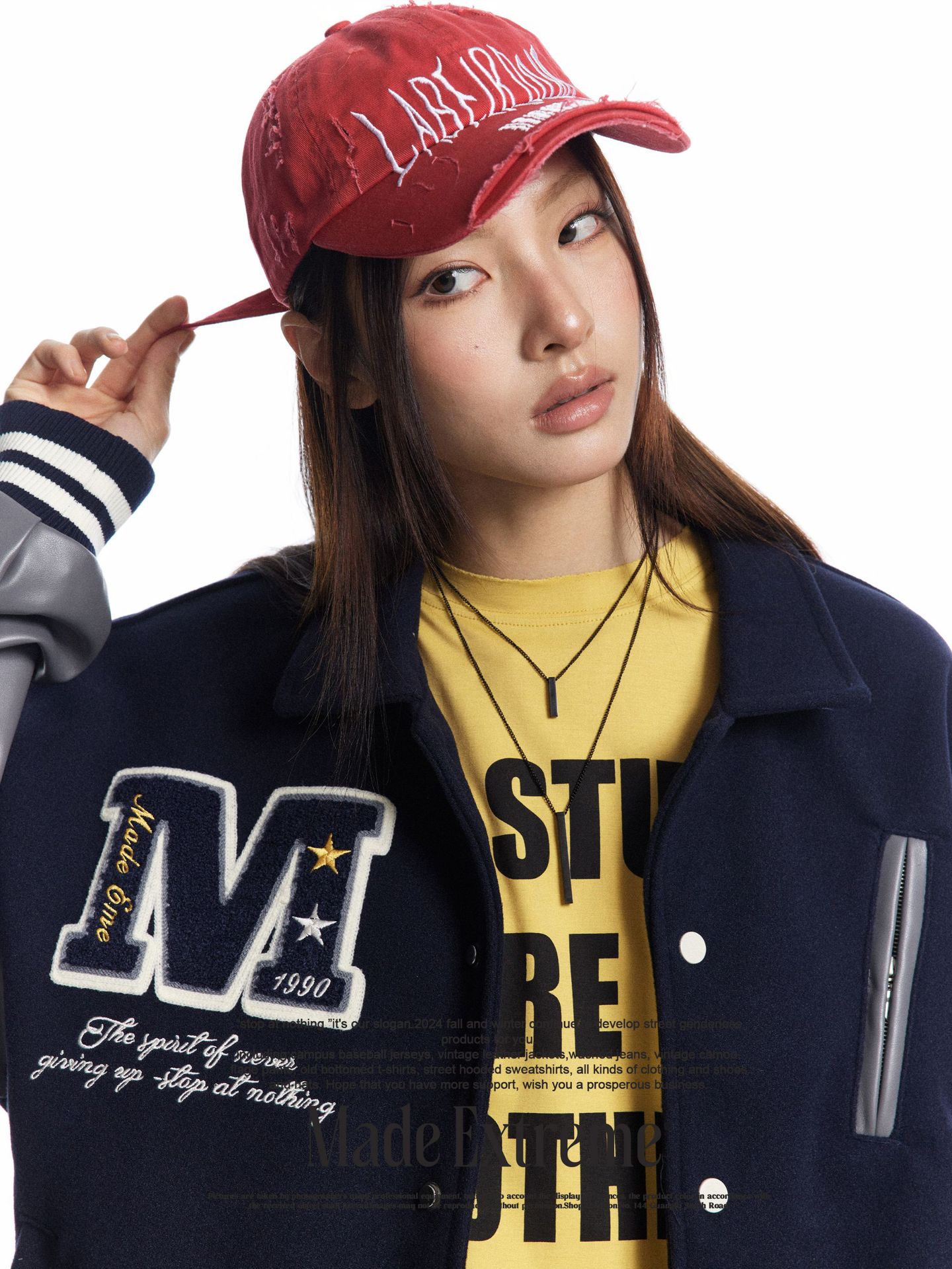 刺繍入り男女兼用スタジャン黒灰色袖切り替えデザイン