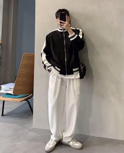 秋冬メンズ白地緑配色スタジャン上着