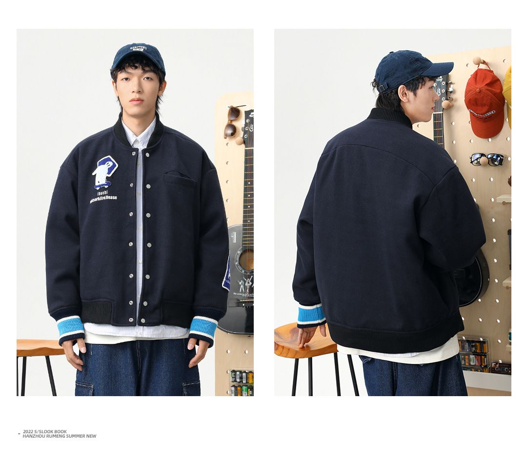 刺繍ワッペン付きスタジャン男女兼用ネイビー秋冬