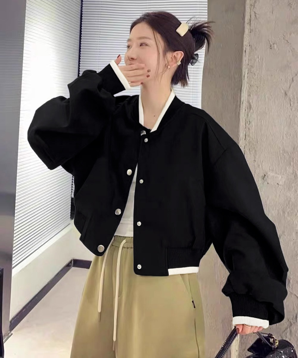 韓国風ショート丈スタジャン女性用軽量ブルゾン