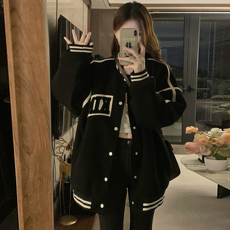 https://fulmo-img-server.com/stajans/9ae810cb-d52a-4531-9b0e-17e7d76c684e.jpg