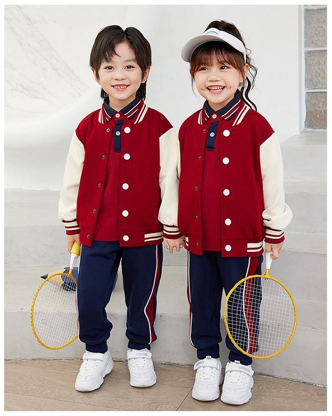 スタジャン 赤キッズ用スポーティライン入り