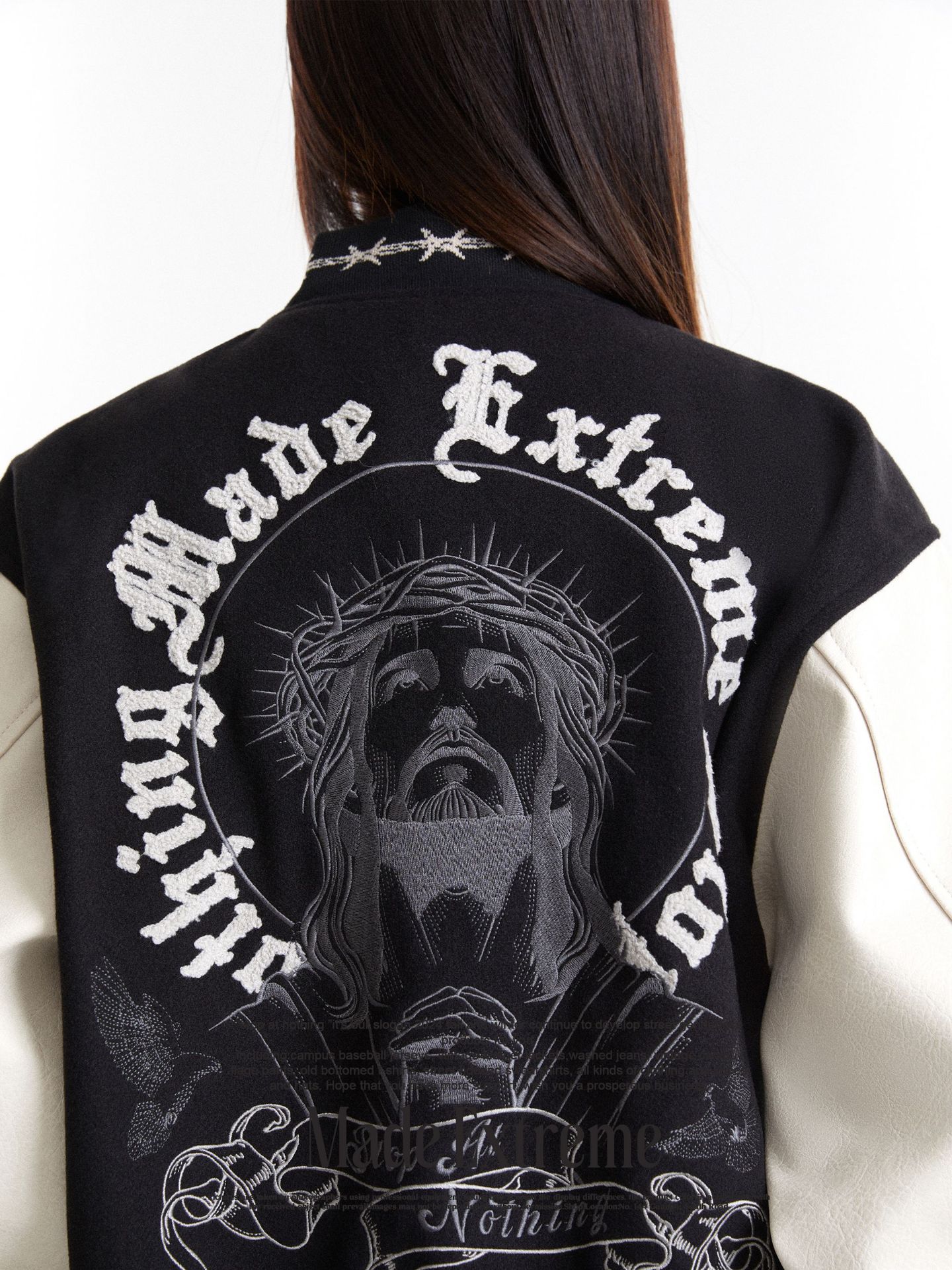 黒×白 炎柄袖 スタジャン 男女兼用 刺繍入り ストリート系