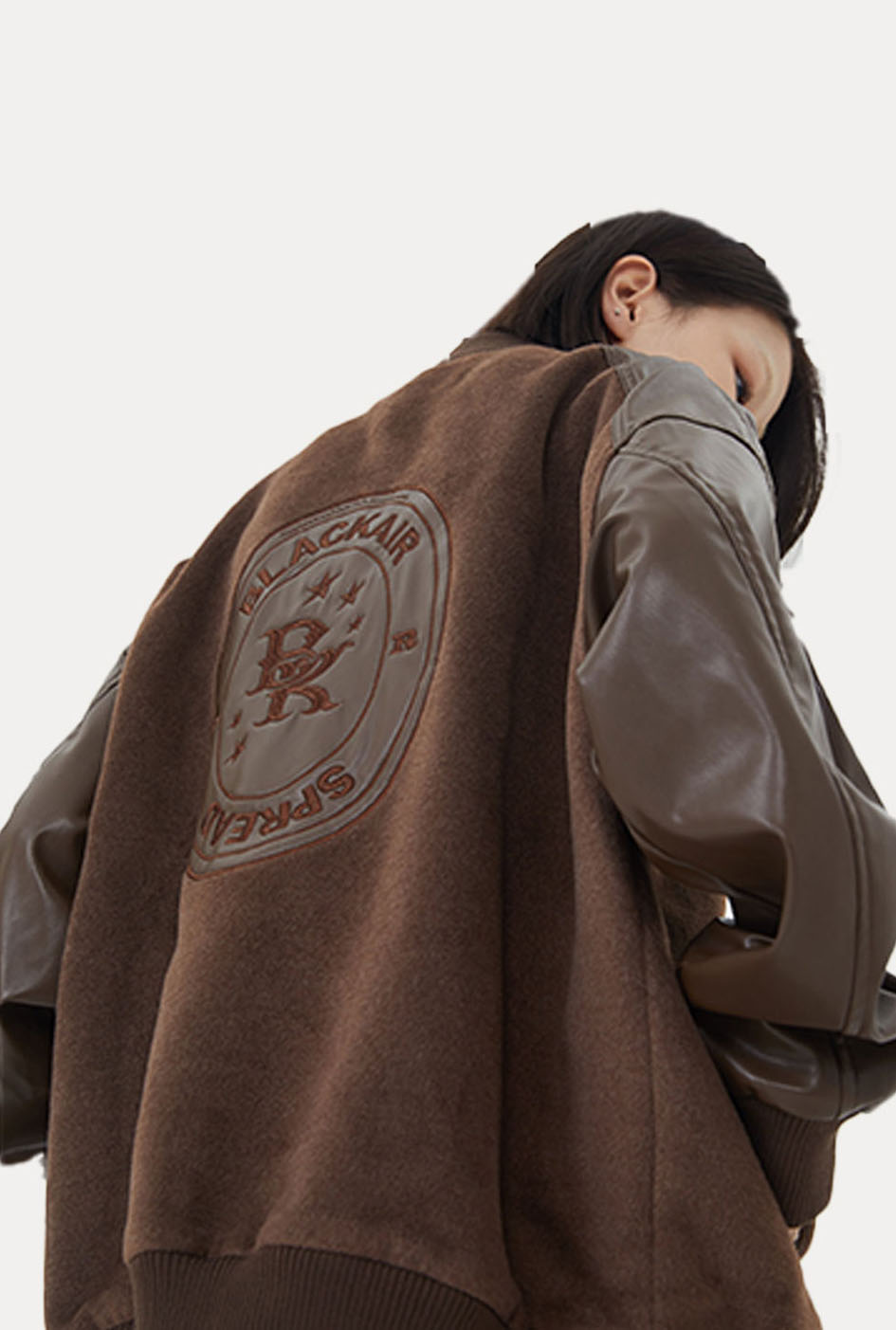 刺繍入り男女兼用スタジャン茶色系秋冬新作