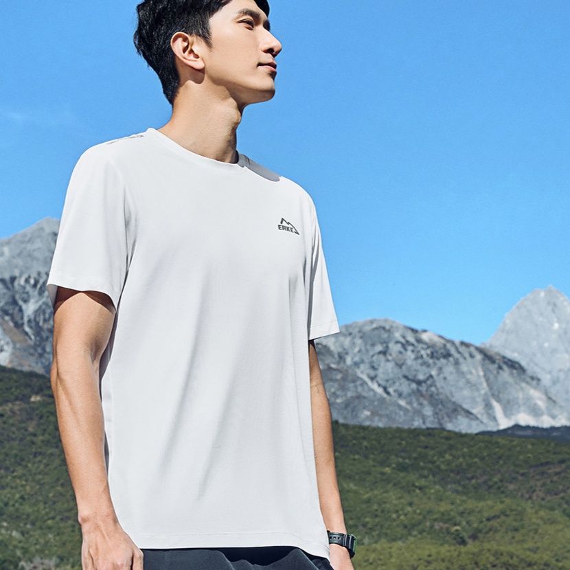 メンズスポーツウェア アウトドア対応速乾Tシャツ