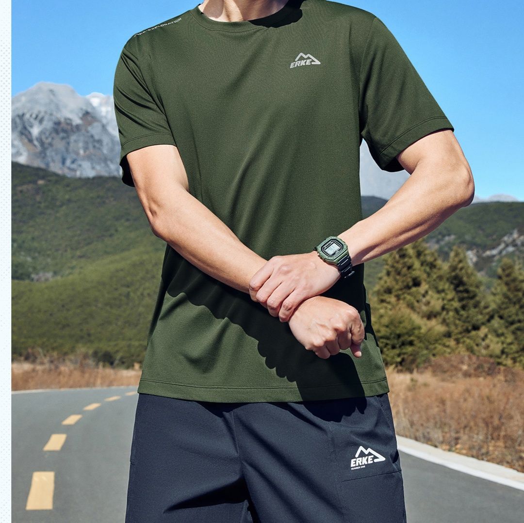 メンズスポーツウェア アウトドア対応速乾Tシャツ