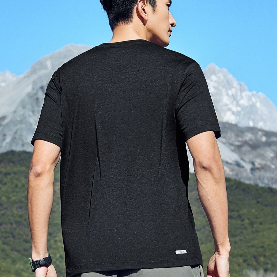 メンズスポーツウェア アウトドア対応速乾Tシャツ