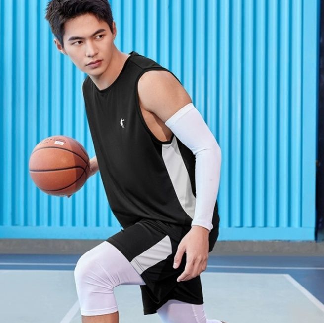 https://fulmo-img-server.com/startfit/1755617042004_5pbe07s4_8llguilk.jpeg